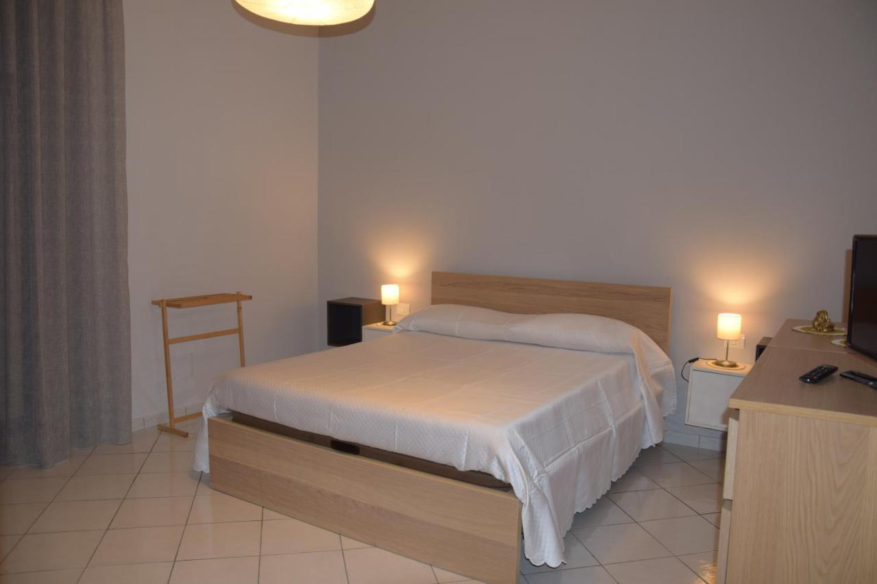 Diana E Atteone Bed & Breakfast Caserta Exterior foto