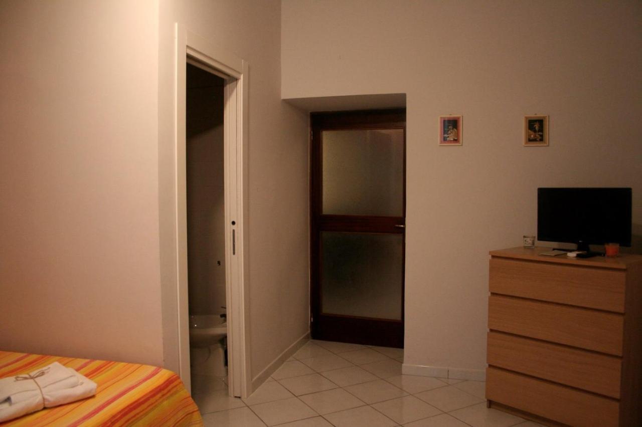 Diana E Atteone Bed & Breakfast Caserta Exterior foto